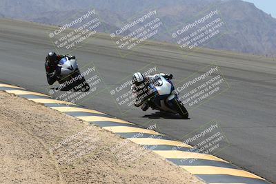 media/Apr-10-2022-SoCal Trackdays (Sun) [[f104b12566]]/Bowl (11am)/